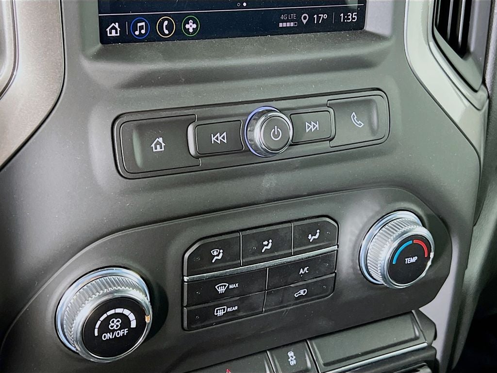 2025 GMC Sierra 2500HD Pro