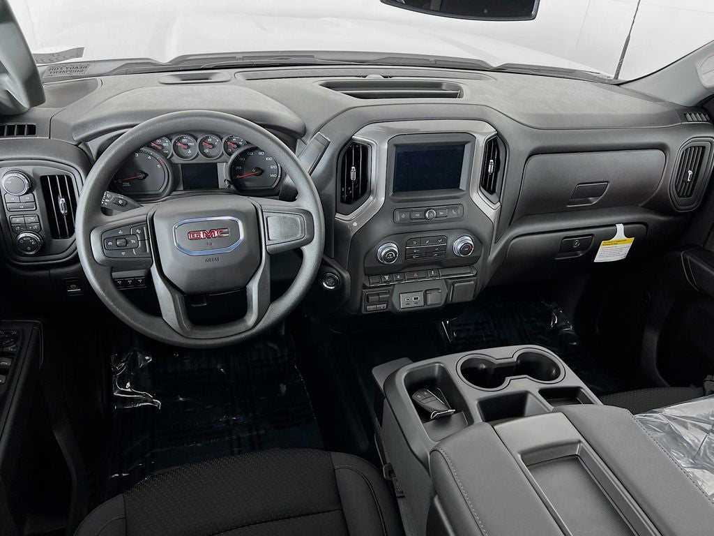 2025 GMC Sierra 2500HD Pro