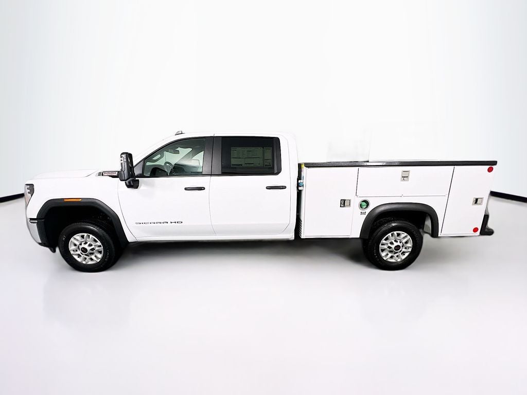 2025 GMC Sierra 2500HD Pro