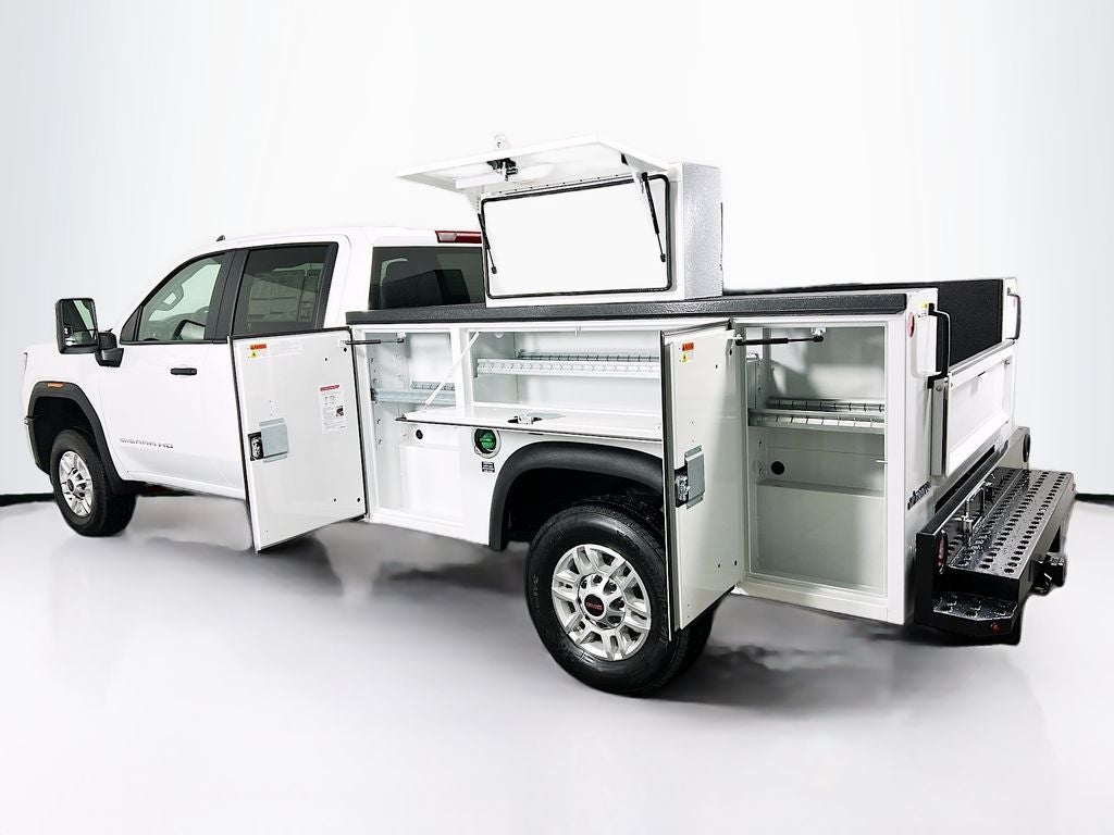 2025 GMC Sierra 2500HD Pro