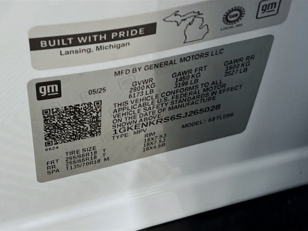 2025 GMC Acadia Elevation