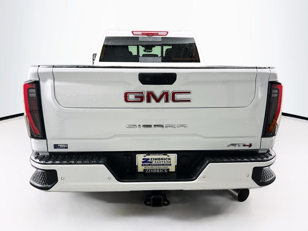 2025 GMC Sierra 2500HD AT4