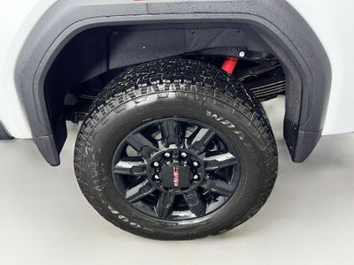 2025 GMC Sierra 2500HD AT4