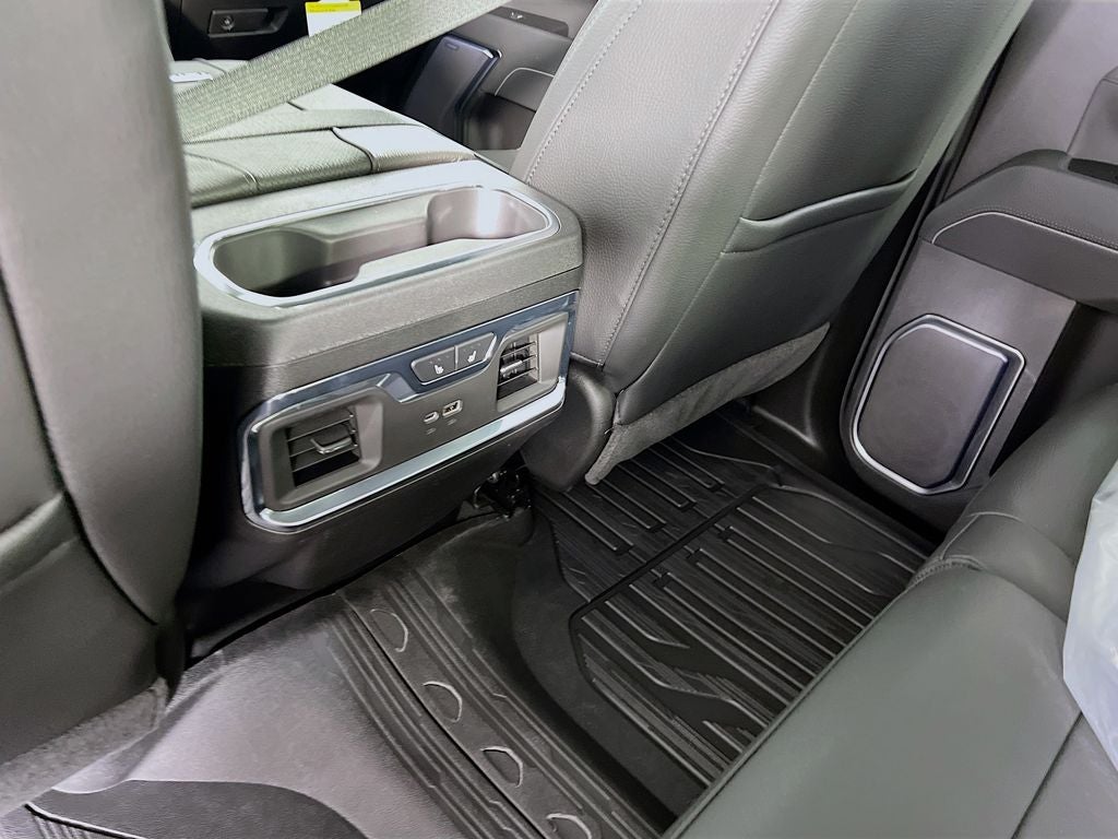 2026 GMC Sierra 2500HD Denali