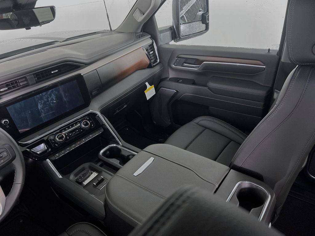 2026 GMC Sierra 2500HD Denali