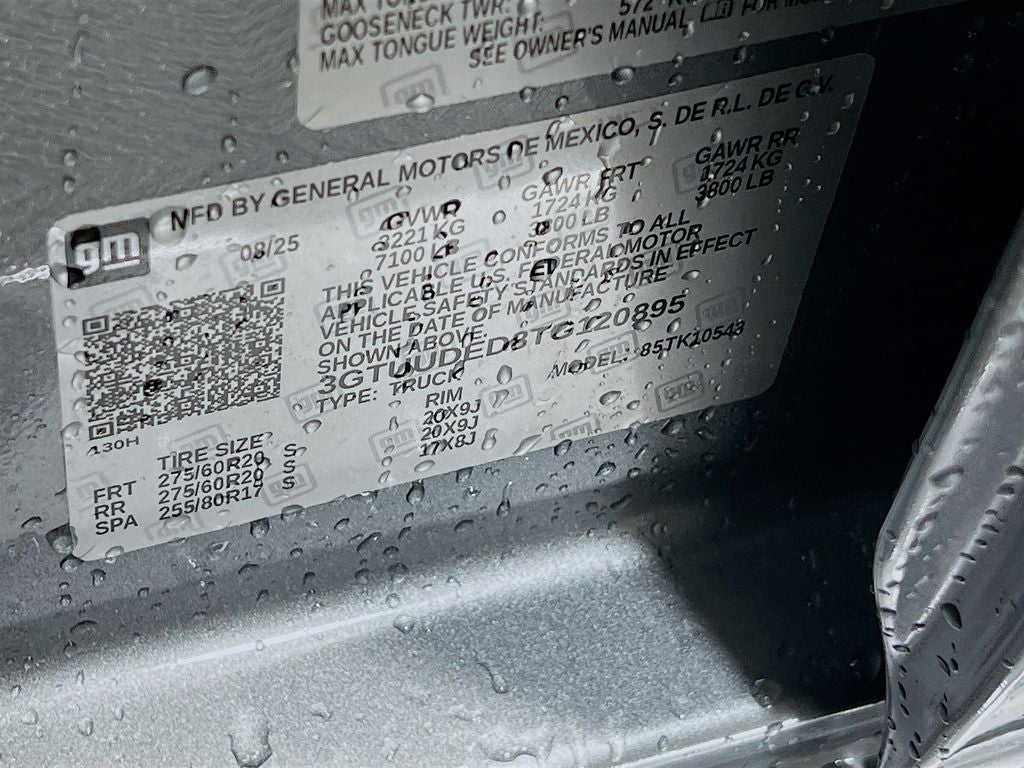 2026 GMC Sierra 1500 SLT