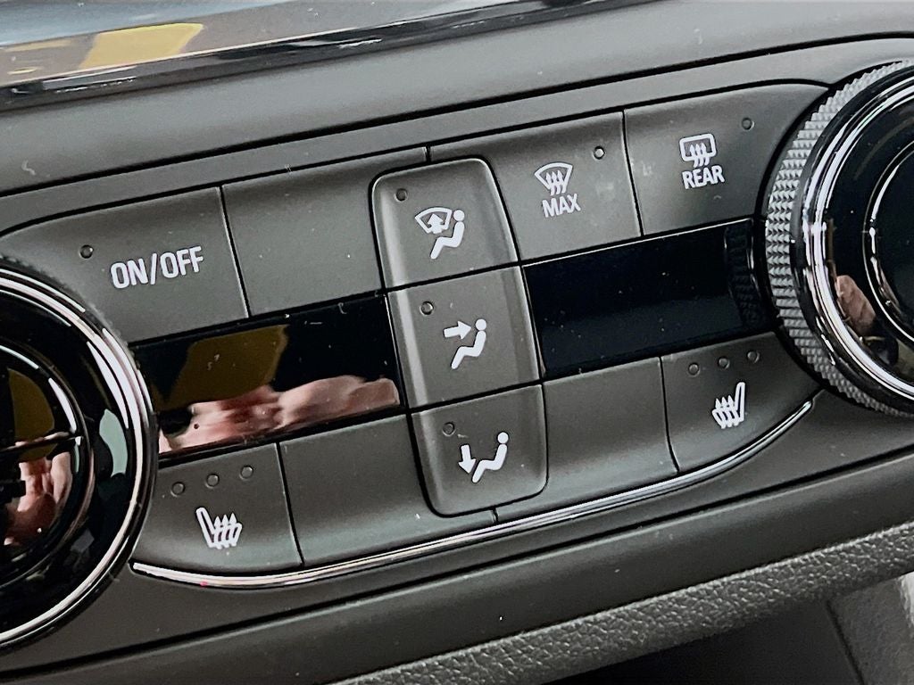 2025 Buick Envista Preferred