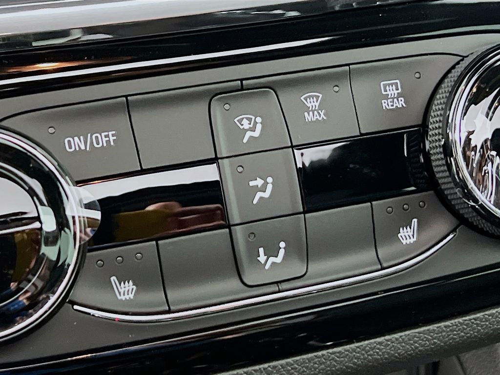 2025 Buick Envista Sport Touring