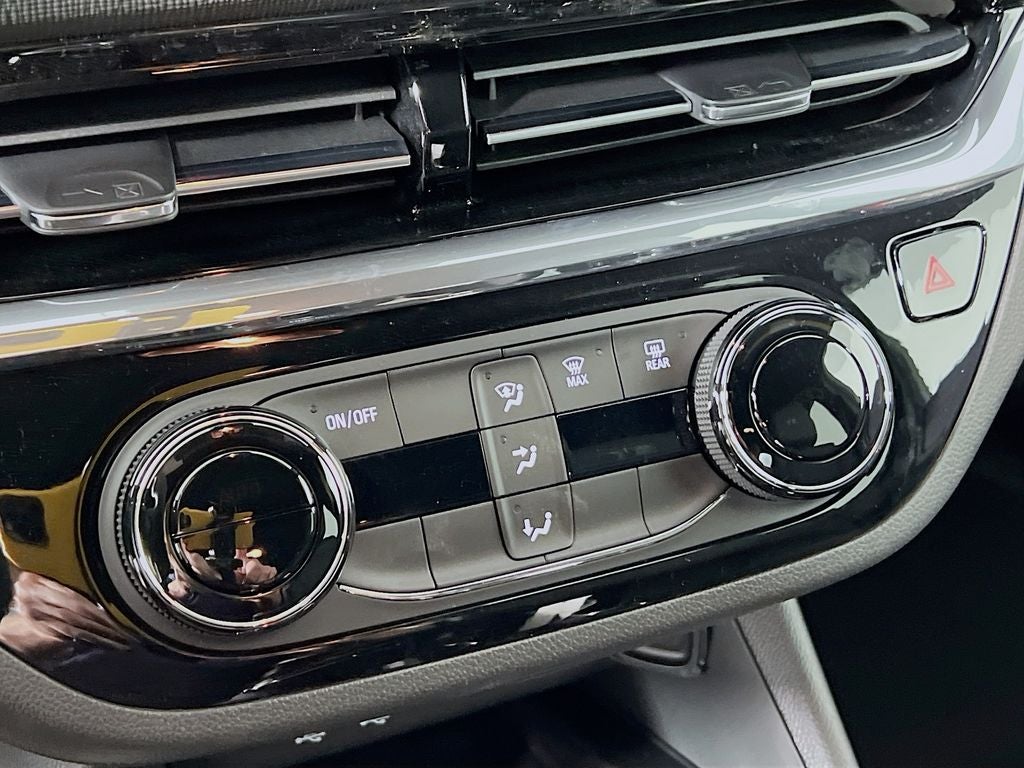 2025 Buick Envista Sport Touring