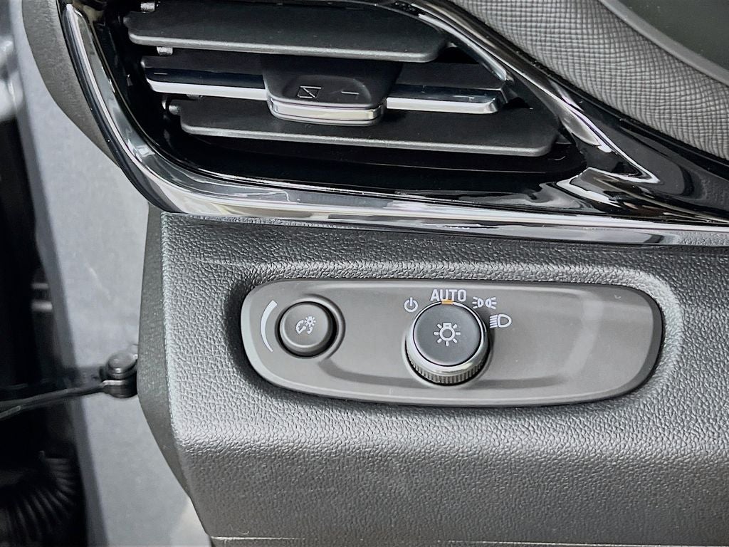 2025 Buick Envista Avenir