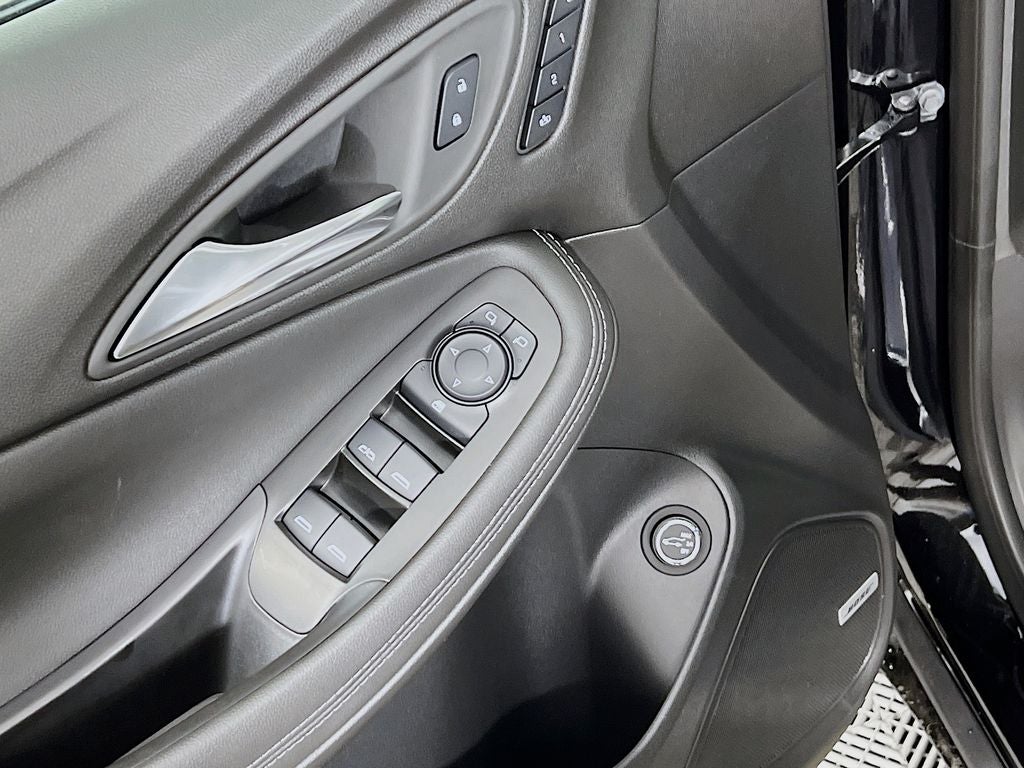 2025 Buick Encore GX Avenir