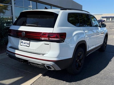 2026 Volkswagen Atlas 2.0T Peak Edition