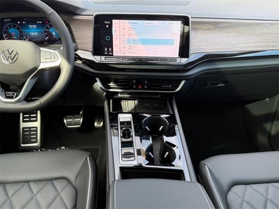 2026 Volkswagen Atlas 2.0T SEL Premium R-Line