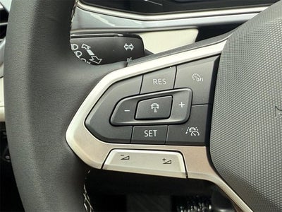 2025 Volkswagen Taos SEL