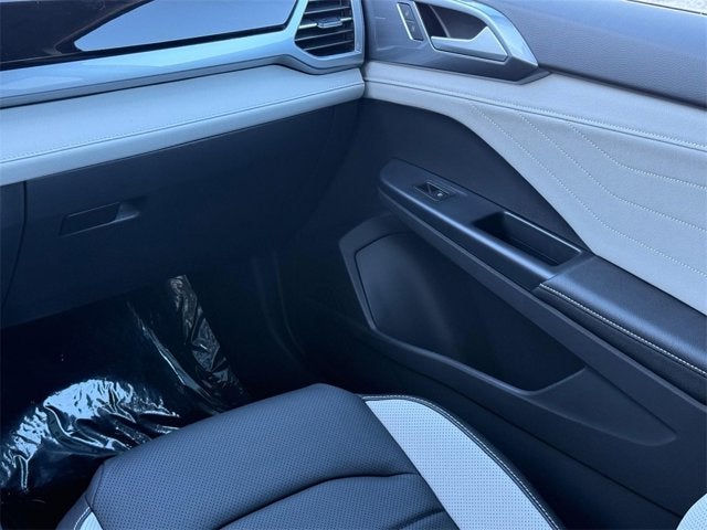 2026 Volkswagen Taos SEL