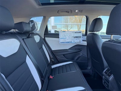 2026 Volkswagen Taos SEL