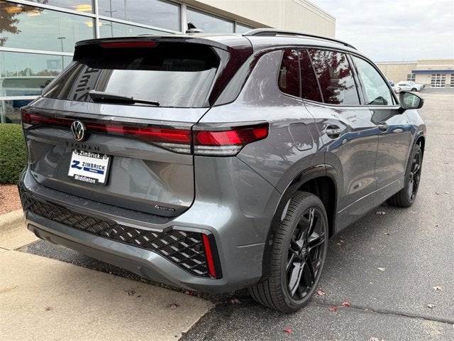 2026 Volkswagen Tiguan SE R-Line Black