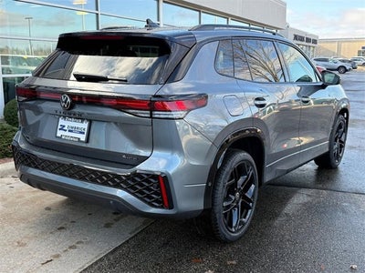 2026 Volkswagen Tiguan SE R-Line Black