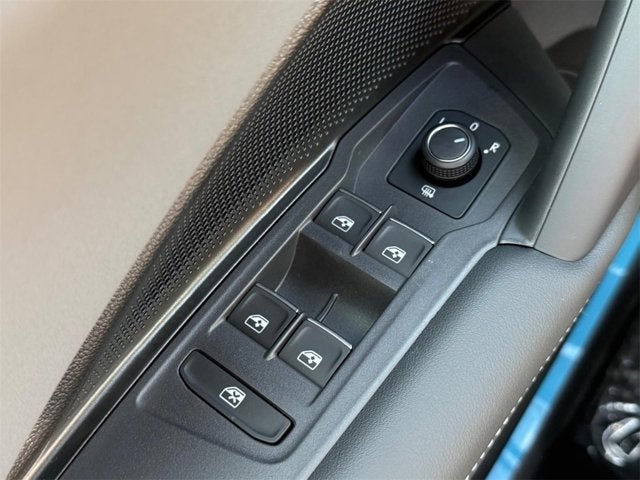 2025 Volkswagen Tiguan SE