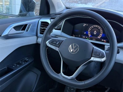 2026 Volkswagen Taos SE