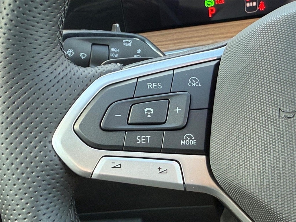 2026 Volkswagen Tiguan SEL R-Line Turbo