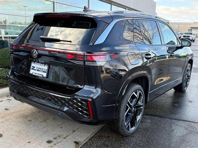 2026 Volkswagen Tiguan SEL R-Line Turbo