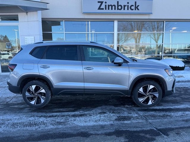 2026 Volkswagen Taos SE