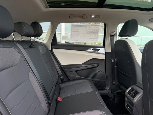 2026 Volkswagen Taos SE