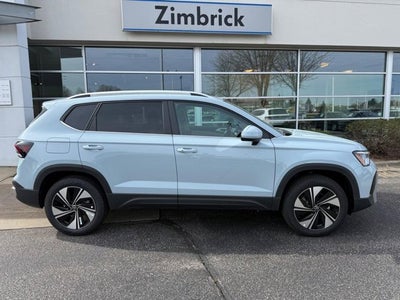 2026 Volkswagen Taos SE