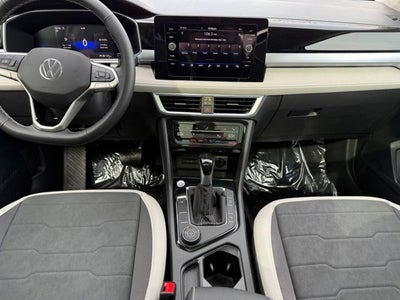 2026 Volkswagen Taos SE