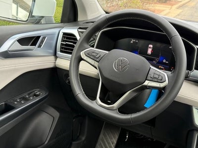 2026 Volkswagen Taos SE