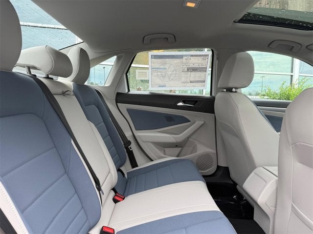 2025 Volkswagen Jetta SE