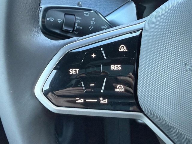 2025 Volkswagen ID. Buzz Pro S Plus