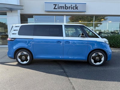 2025 Volkswagen ID. Buzz Pro S Plus