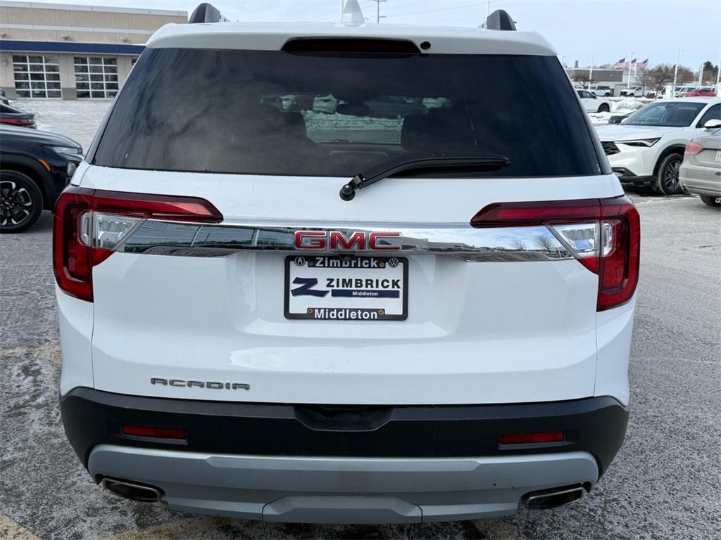 2023 GMC Acadia SLT