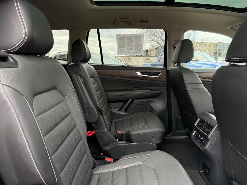 2025 Volkswagen Atlas 2.0T SEL