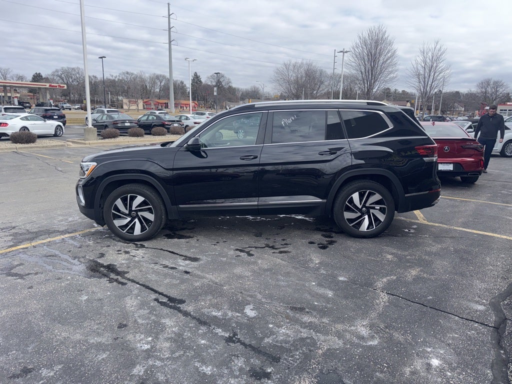 2025 Volkswagen Atlas 2.0T SEL