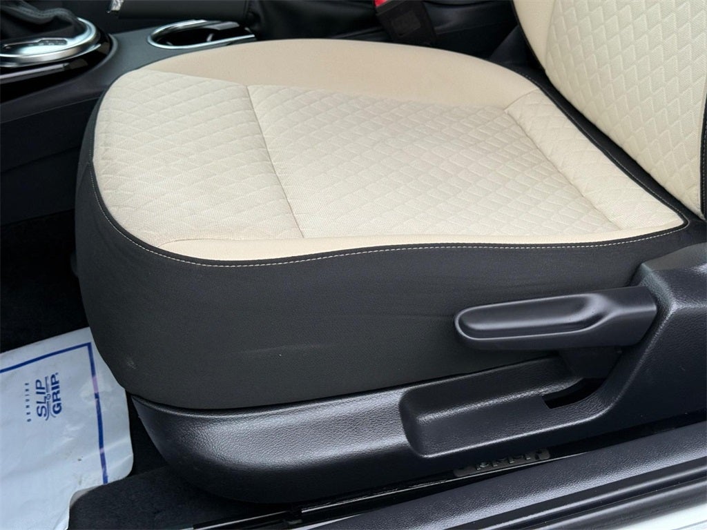 2019 Volkswagen Beetle Convertible 2.0T Final Edition SE