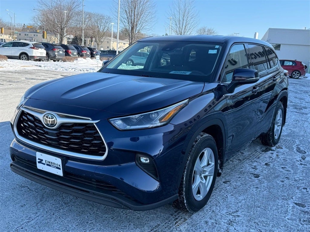 2021 Toyota Highlander LE