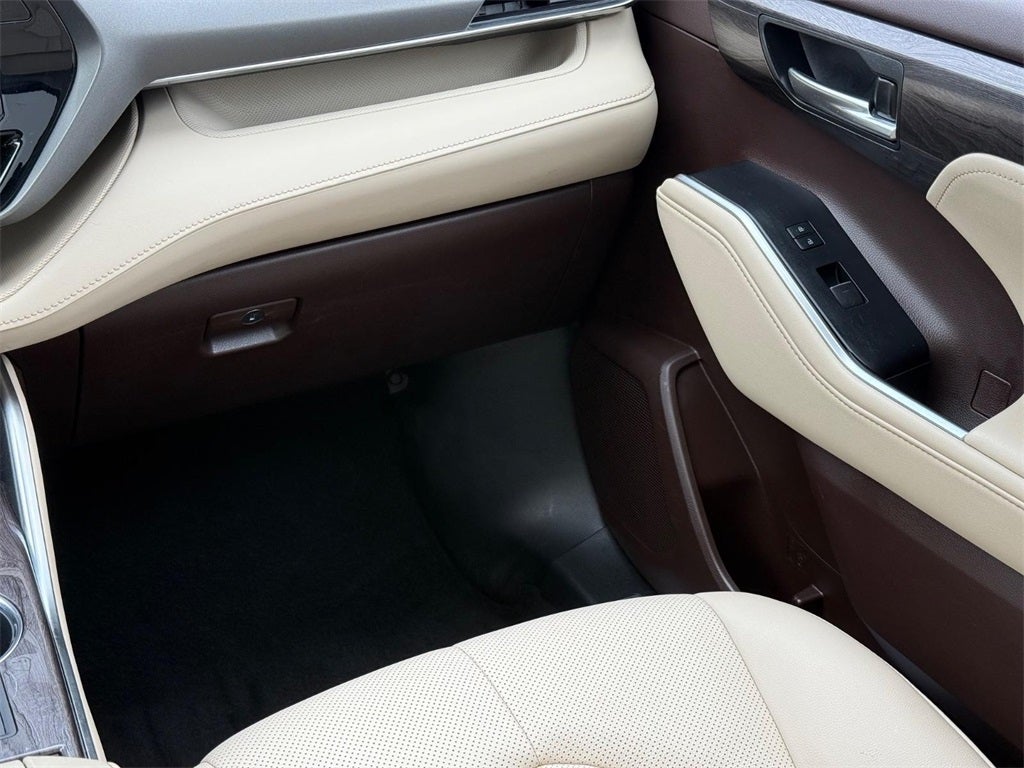 2021 Toyota Highlander Limited