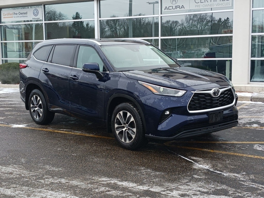 2022 Toyota Highlander XLE