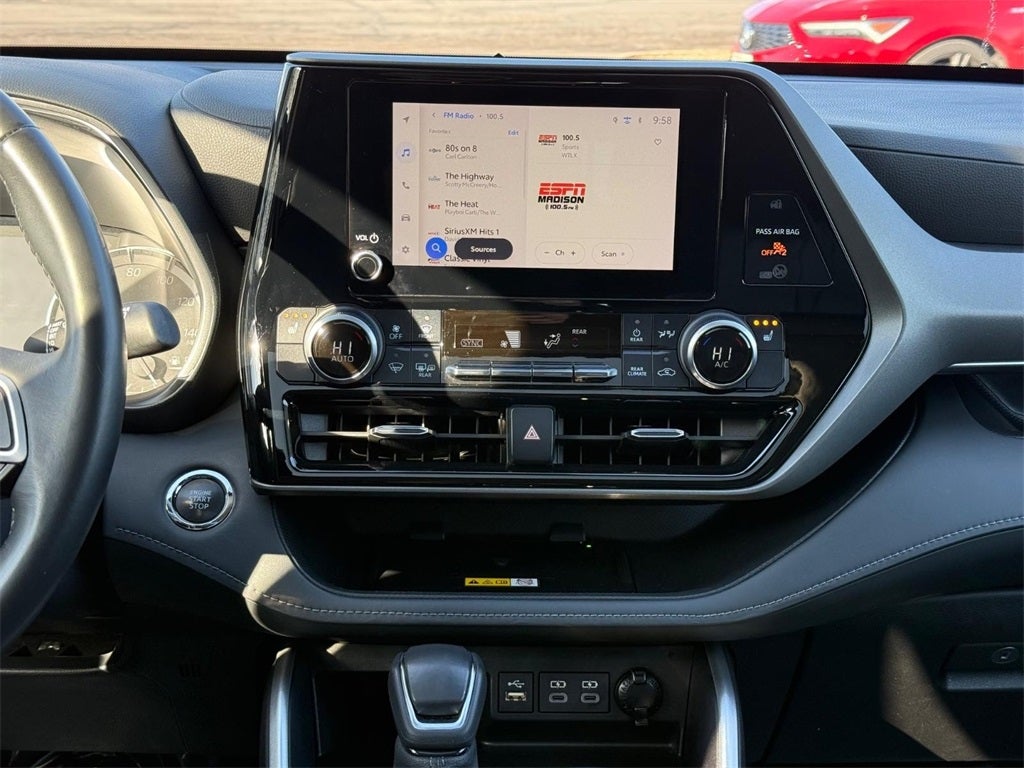 2023 Toyota Highlander XLE