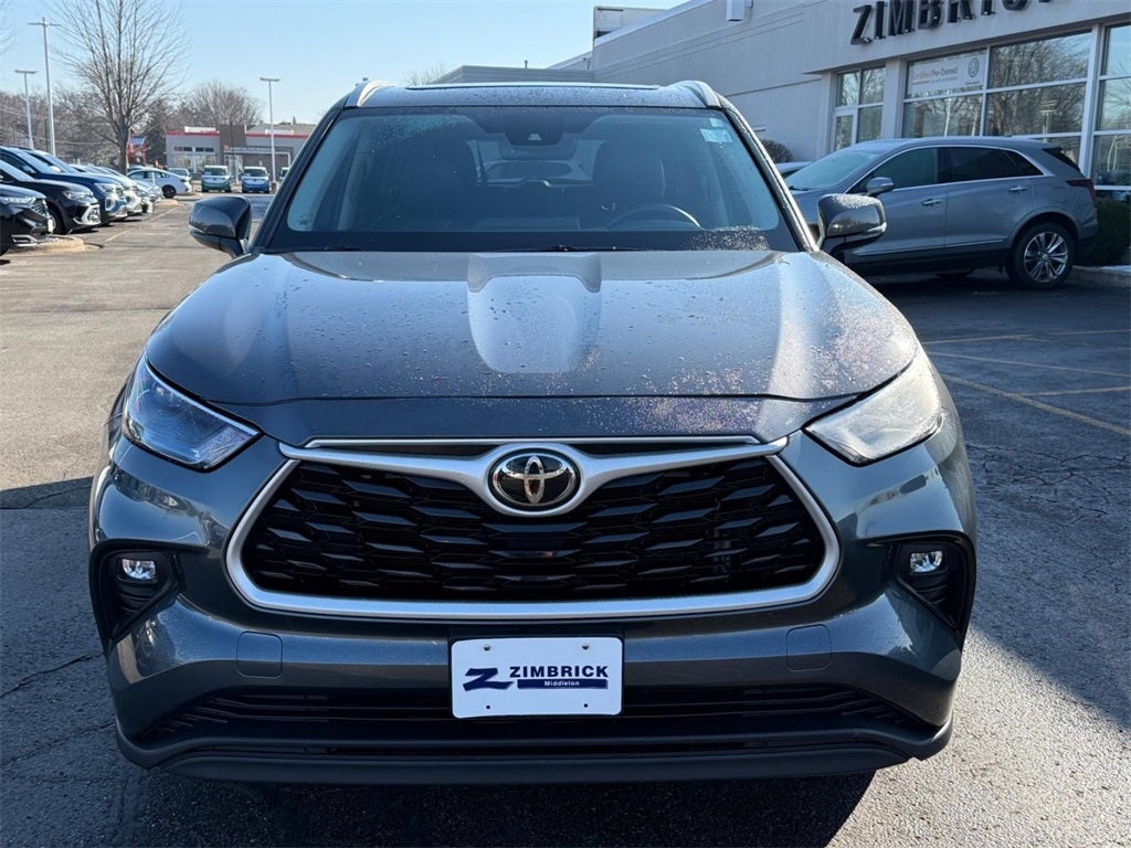 2023 Toyota Highlander XLE