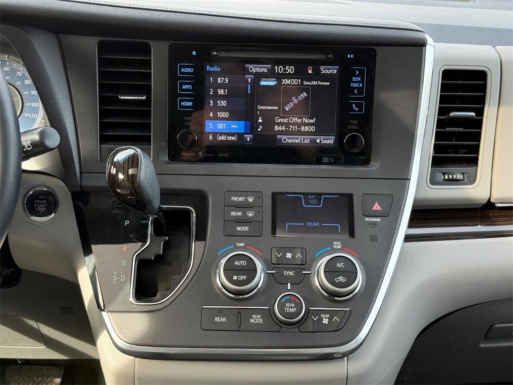 2016 Toyota Sienna L 7 Passenger