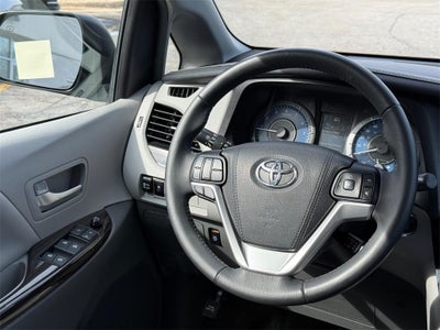 2016 Toyota Sienna L 7 Passenger