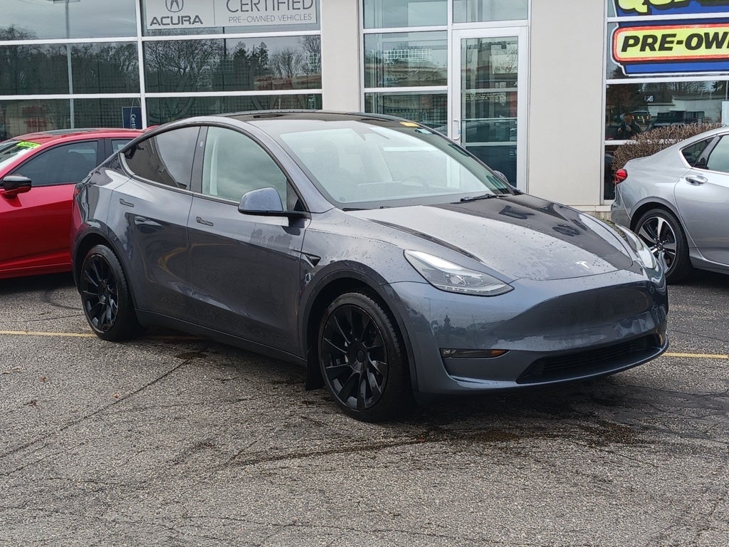 2023 Tesla Model Y Long Range
