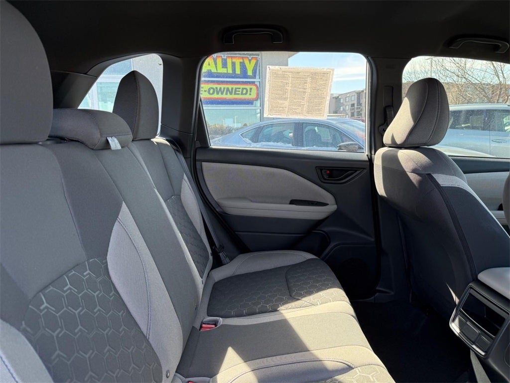 2025 Subaru Forester Base