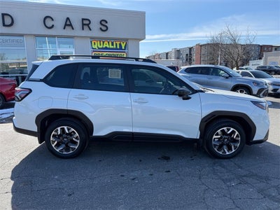 2025 Subaru Forester Base