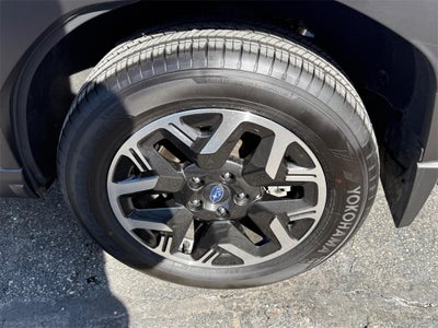 2025 Subaru Forester Base