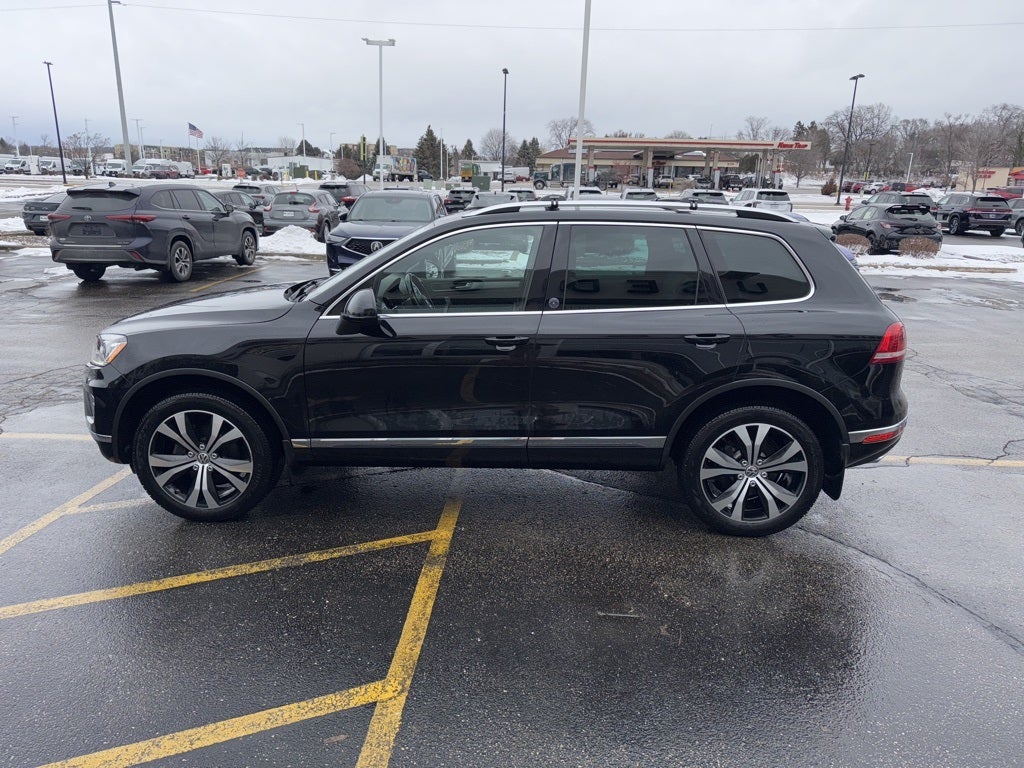 2017 Volkswagen Touareg V6 4Motion